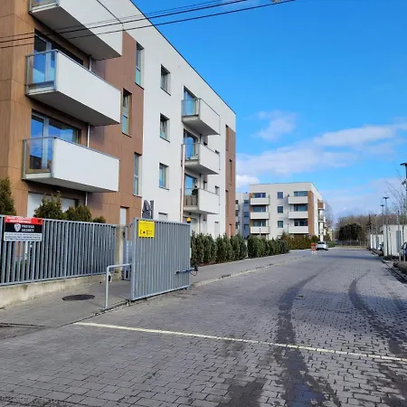 아파트 Bast 16 Ptak Szpital Matki Polki Szpital Kopernika Mandoria Orientarium Atlas Arena Plac Zabaw - Zamojska 20a M16 Parking