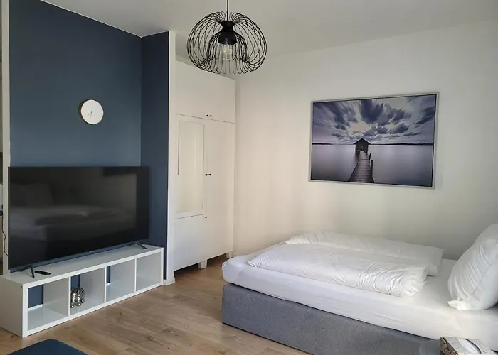 Bast 16 Ptak Szpital Matki Polki Szpital Kopernika Mandoria Orientarium Atlas Arena Plac Zabaw - Zamojska 20a M16 Parking