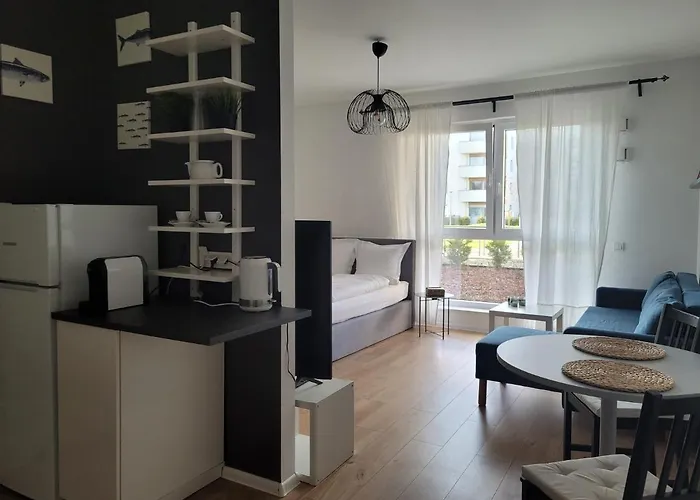 Bast 16 Ptak Szpital Matki Polki Szpital Kopernika Mandoria Orientarium Atlas Arena Plac Zabaw - Zamojska 20a M16 Parking 罗兹